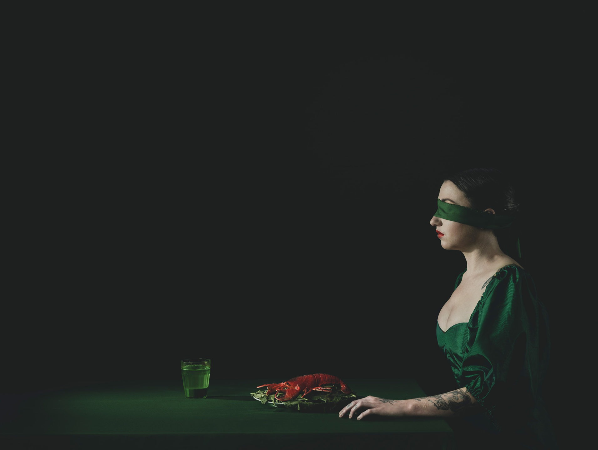 natalie murfin image with shades of dark green