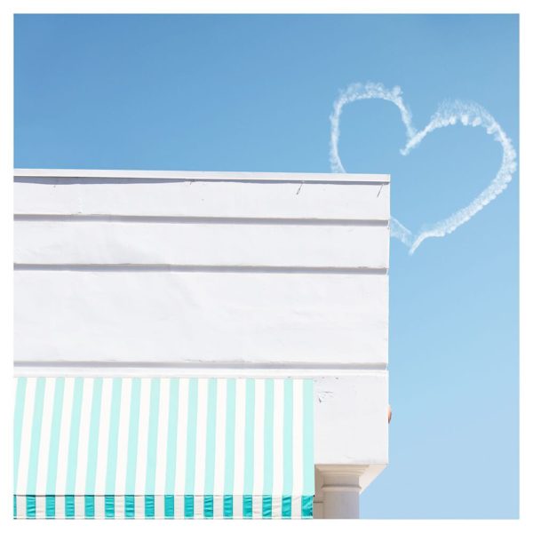 daniel mead, transforming every day scenes with minimalism