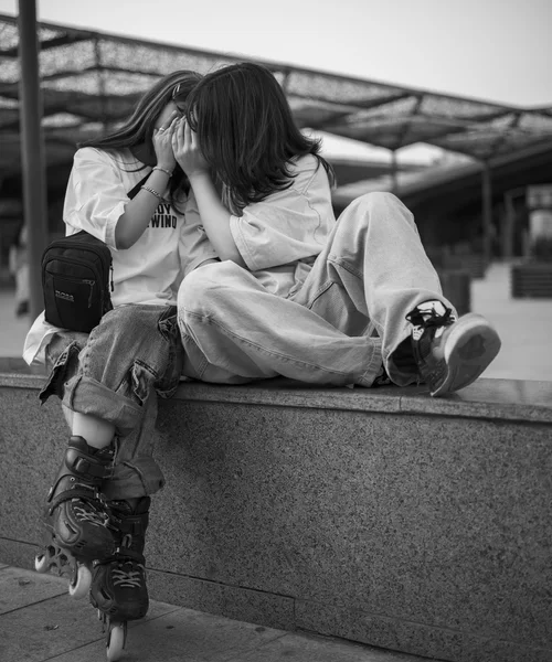 Sara_Abbaspour_floating+ocean_18